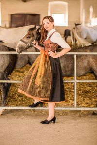 Lipizzanerdirndlkollektion 2016