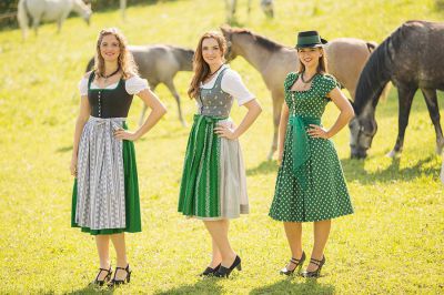 Neue Lipizzanerdirndlkollektion_44